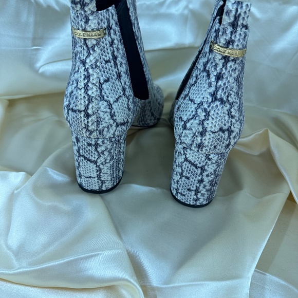 Cole Haan Nitasha Bootie 65 mm - Picture 4 of 6